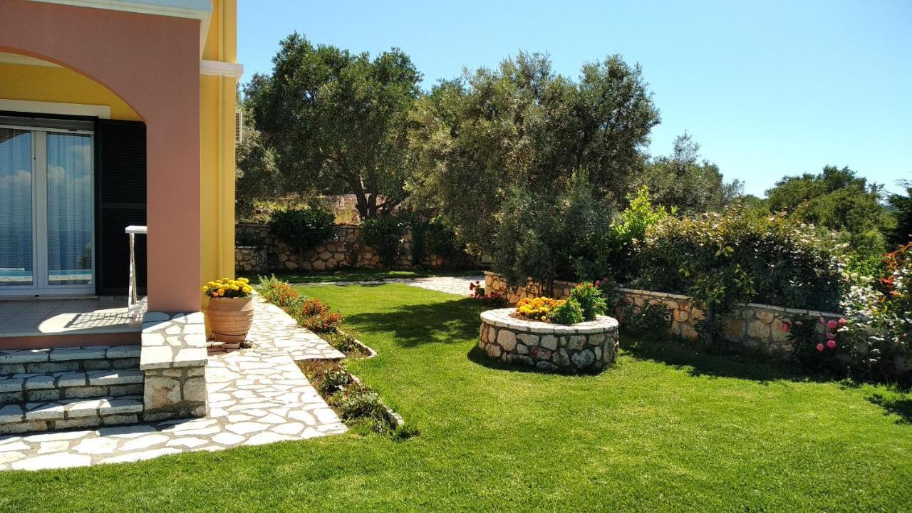 Villa Stamata Tsoukaladhes Exterior photo